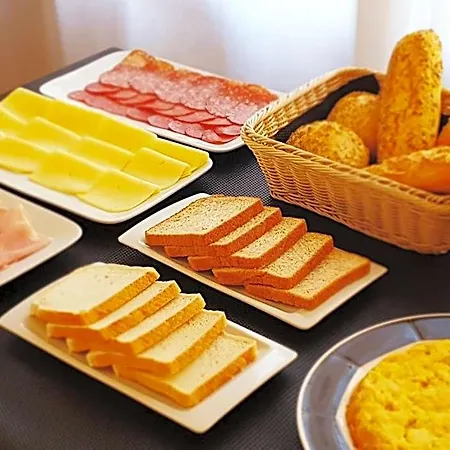 Hotel Zarauz זראוטס