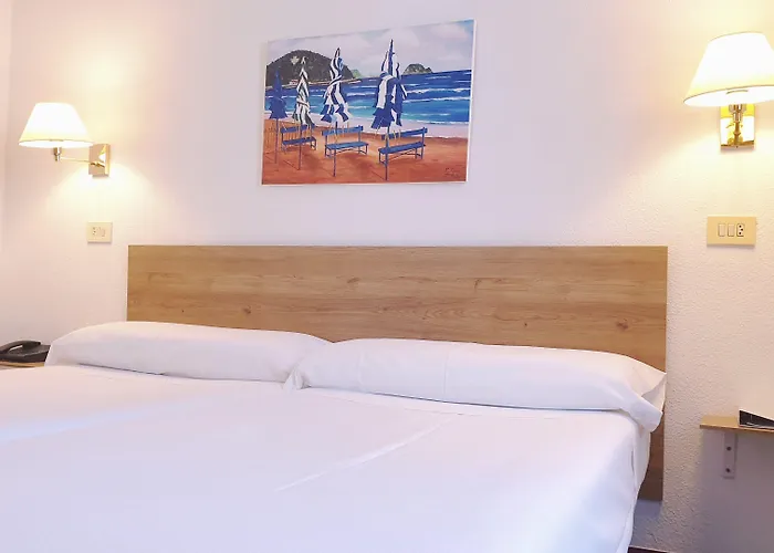 Hotel Zarauz Hotell 3*
