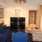 Hotel Zarauz 3* זראוטס