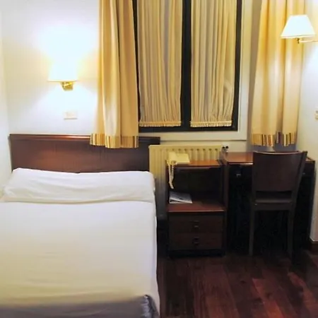 Hotel Zarauz Szálloda