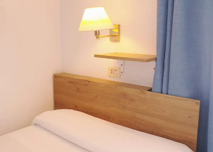 Szálloda Hotel Zarauz 3*